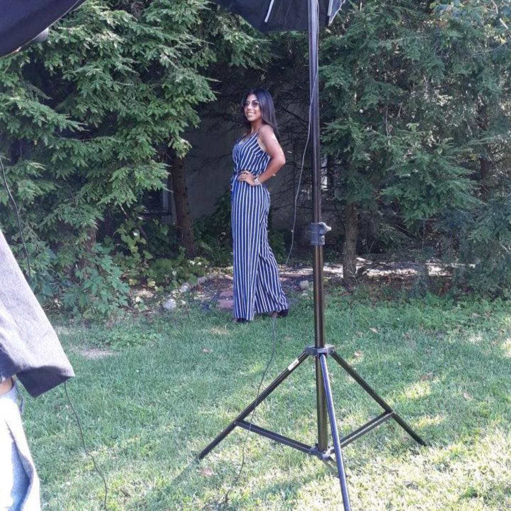 Meet your Posher, Deven